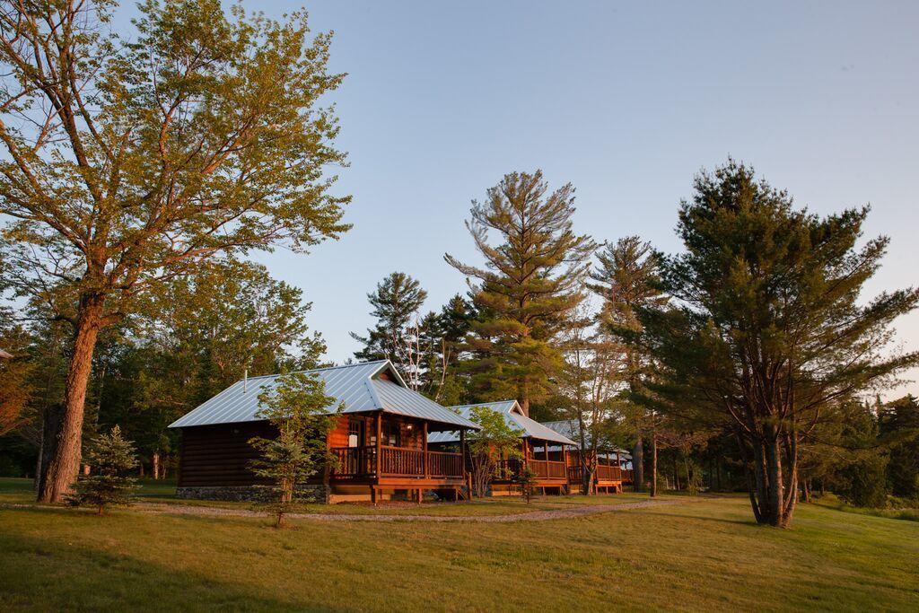 Lake Parlin Lodge & Cabins West Forks 외부 사진