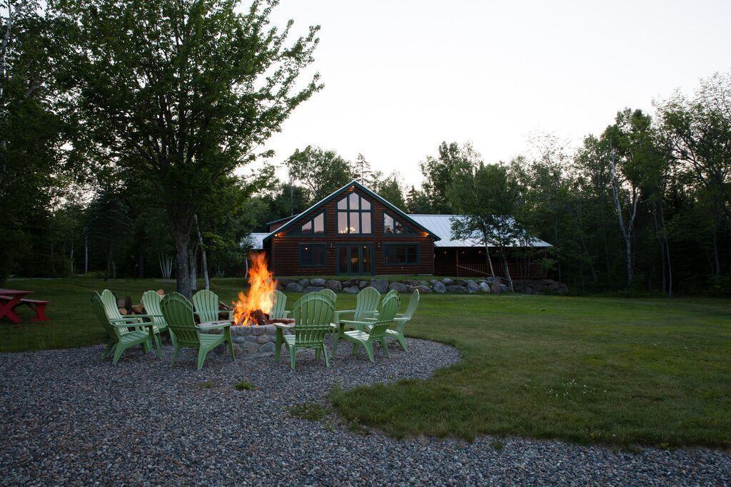 Lake Parlin Lodge & Cabins West Forks 외부 사진