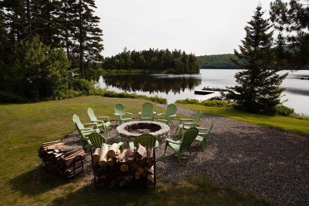 Lake Parlin Lodge & Cabins West Forks 외부 사진